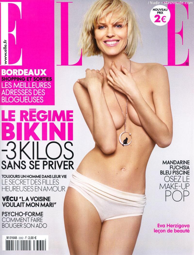 Eva Herzigova Nude In Black And White For Elle 1