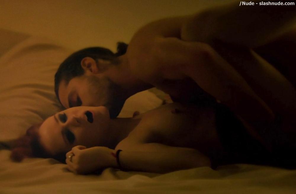 Evan Rachel Wood Topless In Necessary Death Of Charlie Countryman 19