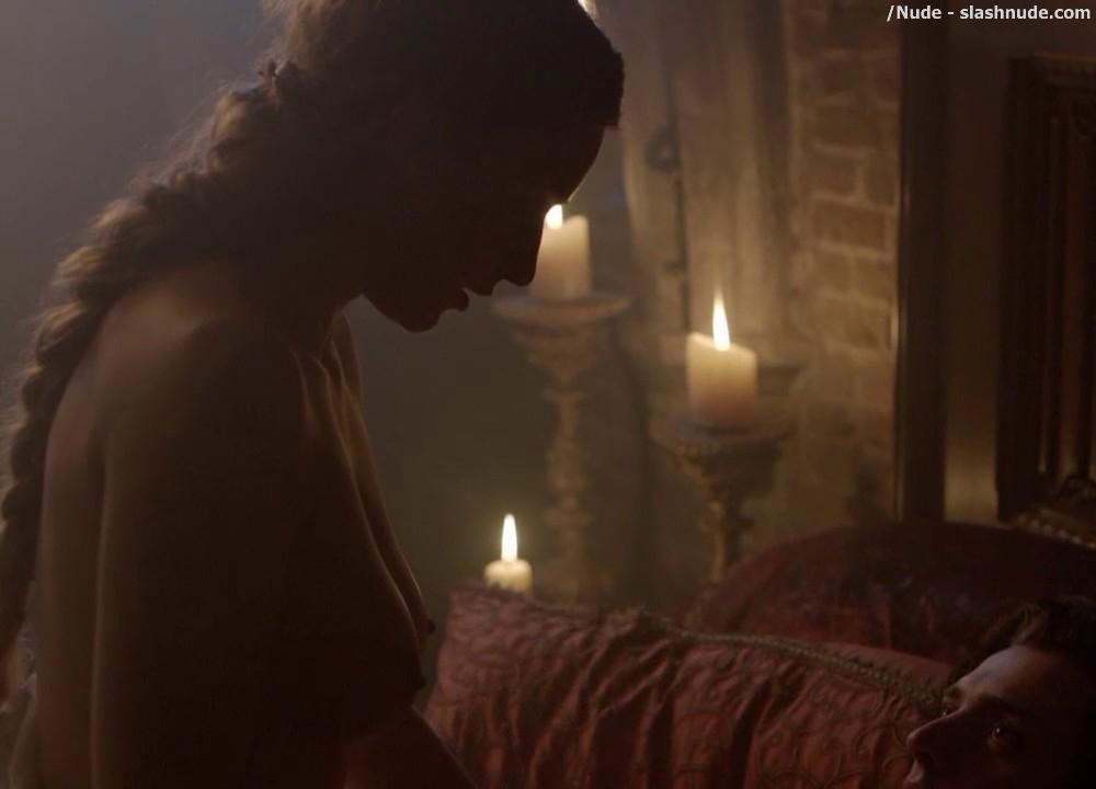 Faye Marsay Nude To Burn Midnight Candle Burn On The White Queen 12
