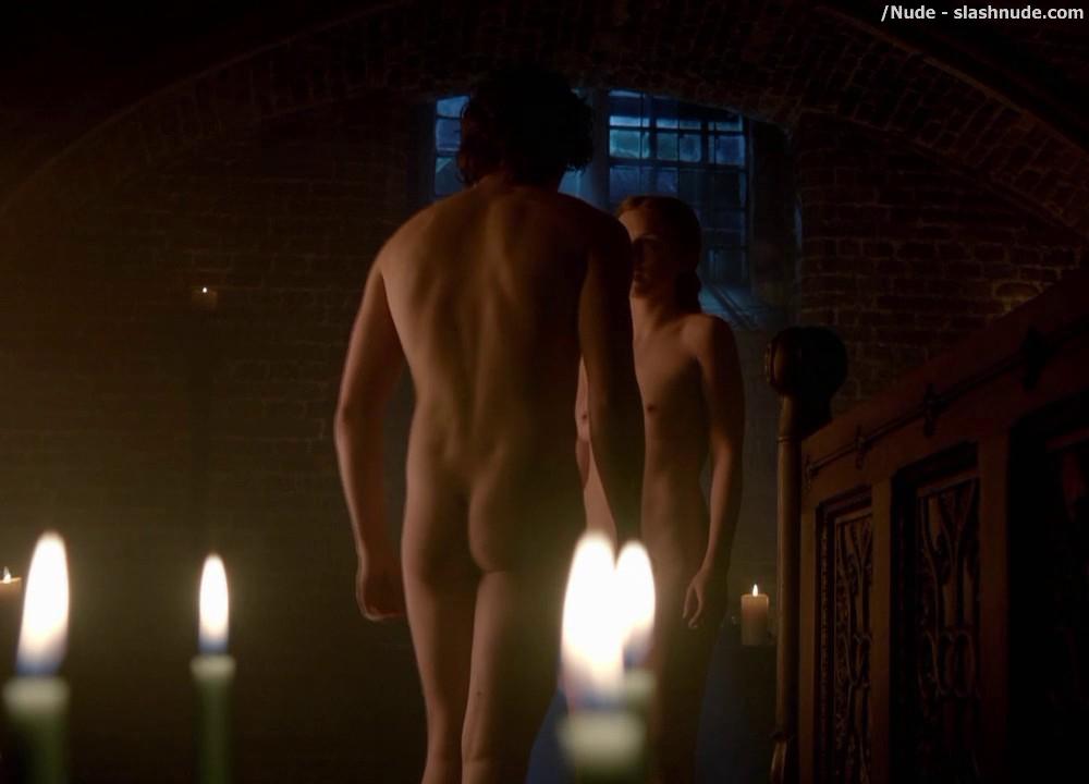 Faye Marsay Nude To Burn Midnight Candle Burn On The White Queen 7