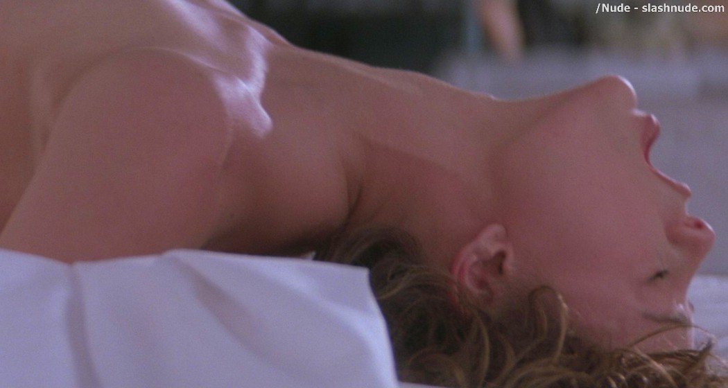 Gabrielle Anwar Nude In Body Snatchers 16