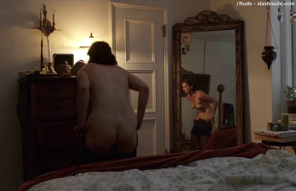 Gaby Hoffmann Nude And Full Frontal In Transparent 22
