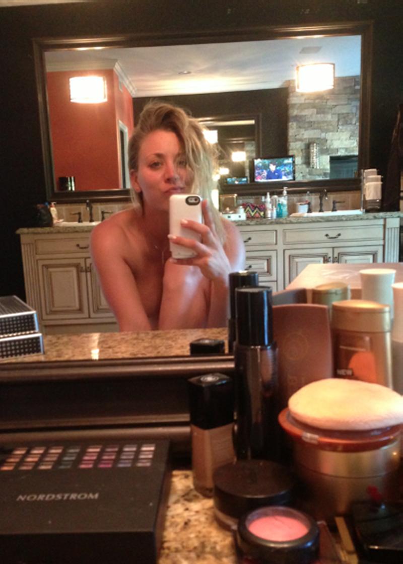Hacked Kaley Cuoco Topless Photo Leaked 1