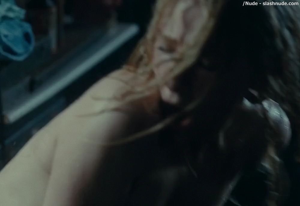 Haley Bennett Nude In The Girl On The Train 20