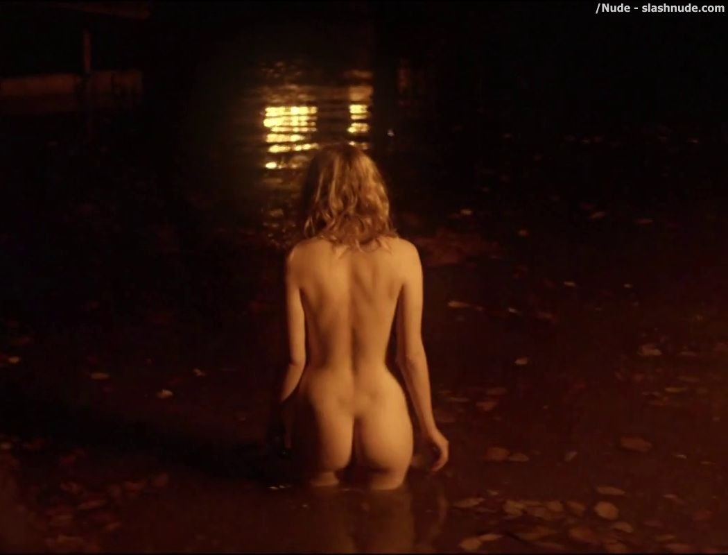 Hannah Murray Nude Ass Revealed In Bridgend 25