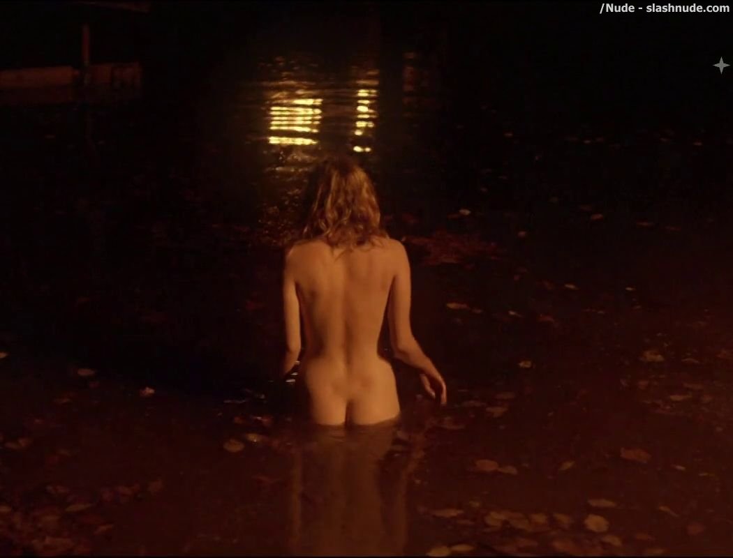 Hannah Murray Nude Ass Revealed In Bridgend 28