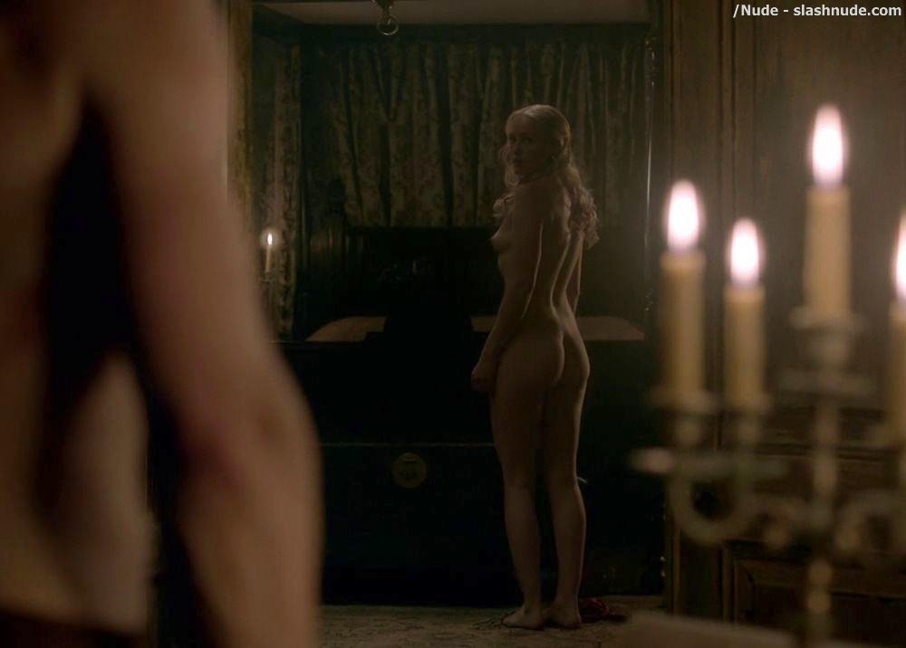 Hannah New Nude In Black Sails Under Candlelight 14