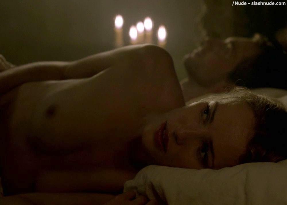 Hannah New Nude In Black Sails Under Candlelight 17