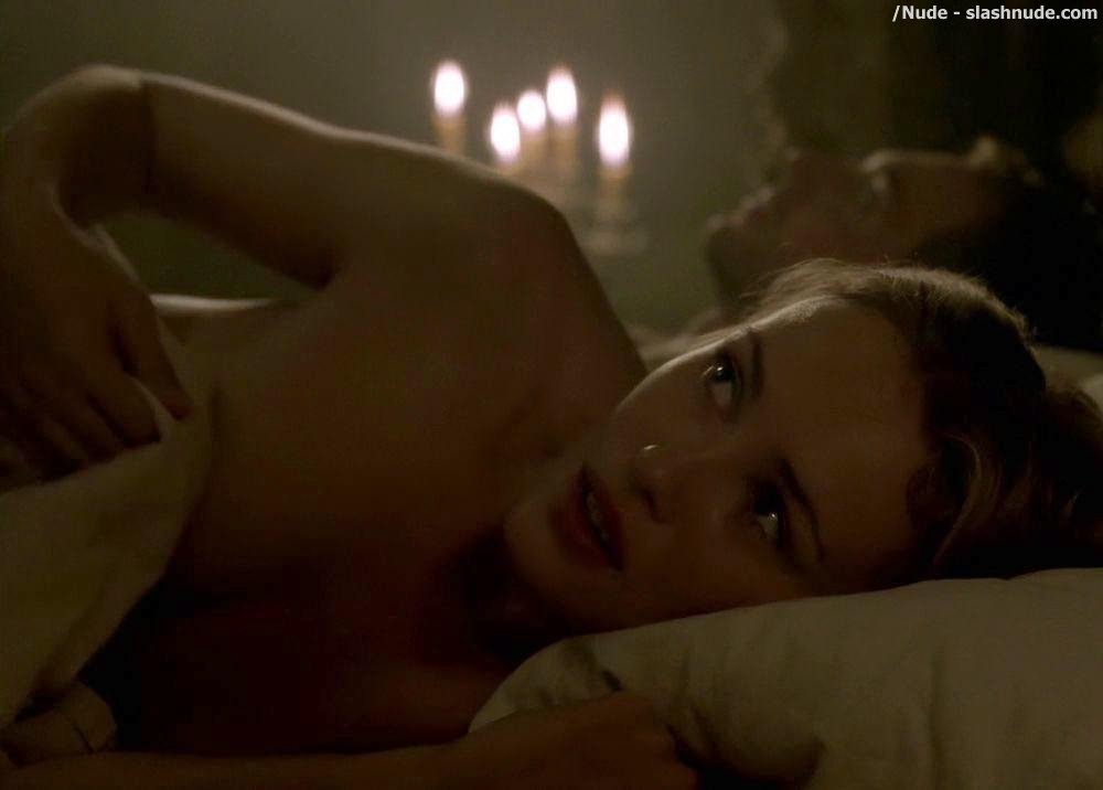 Hannah New Nude In Black Sails Under Candlelight 21