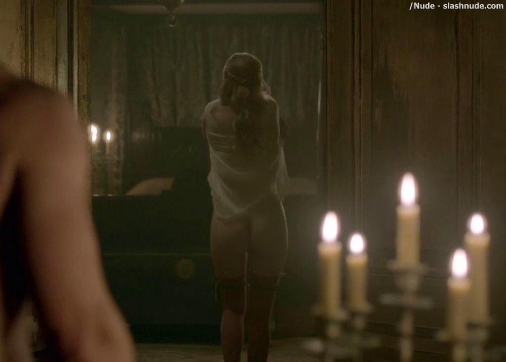 Hannah New Nude In Black Sails Under Candlelight 3
