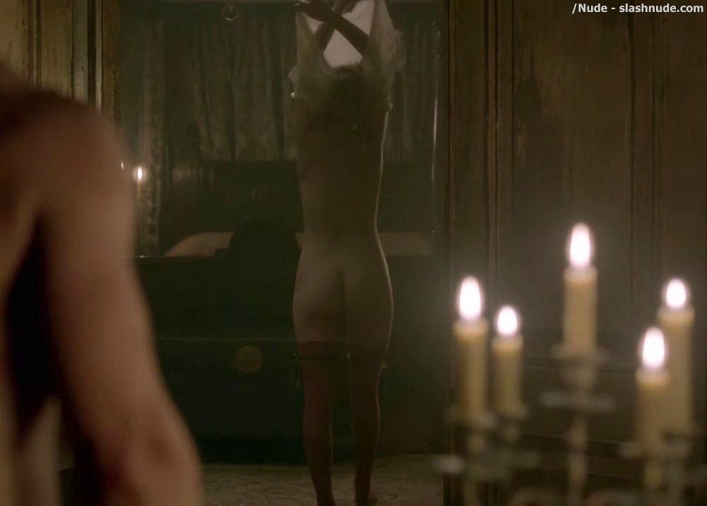 Hannah New Nude In Black Sails Under Candlelight 5
