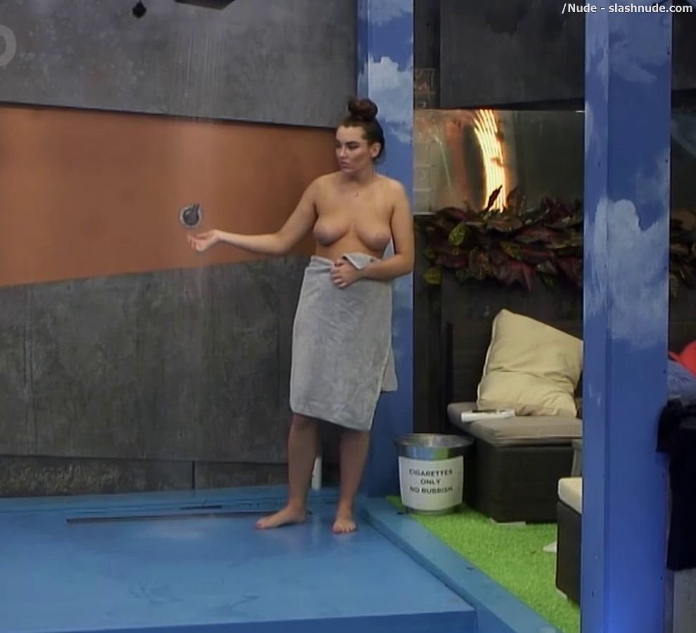 Harry Amelia Nude Full Frontal Shower On Big Brother 2
