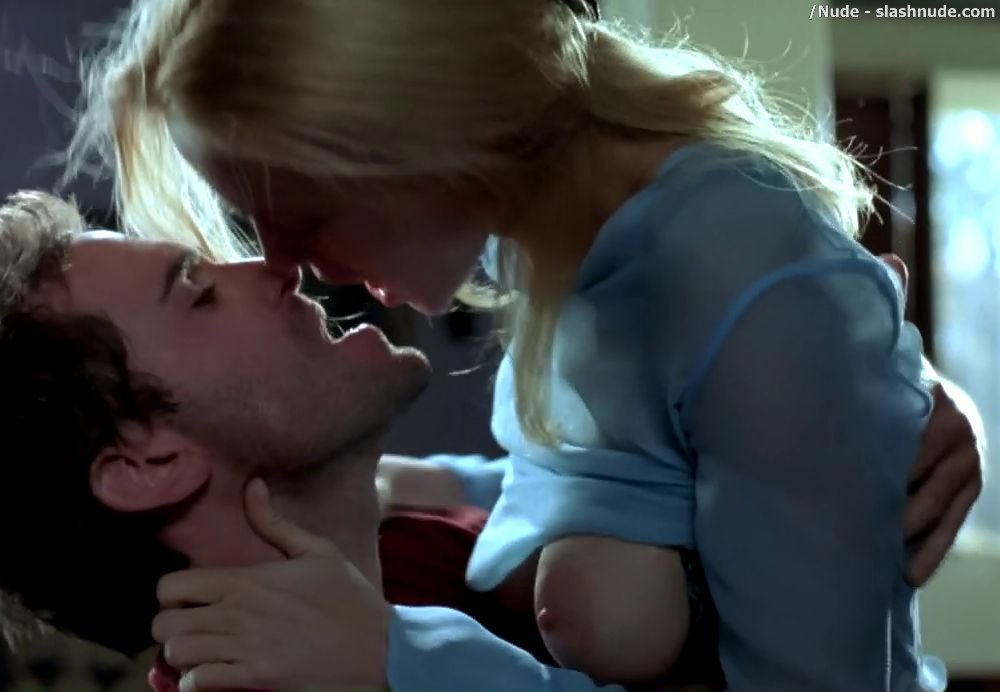 Heather Graham Killing Me Softly Sex Scenes