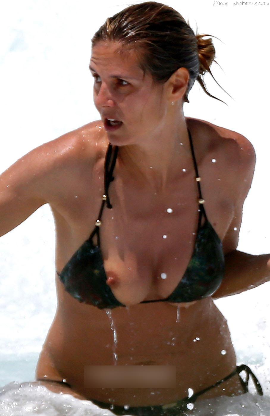 Heidi Klum Breast Slips Out Of Bikini In Hawaii 4