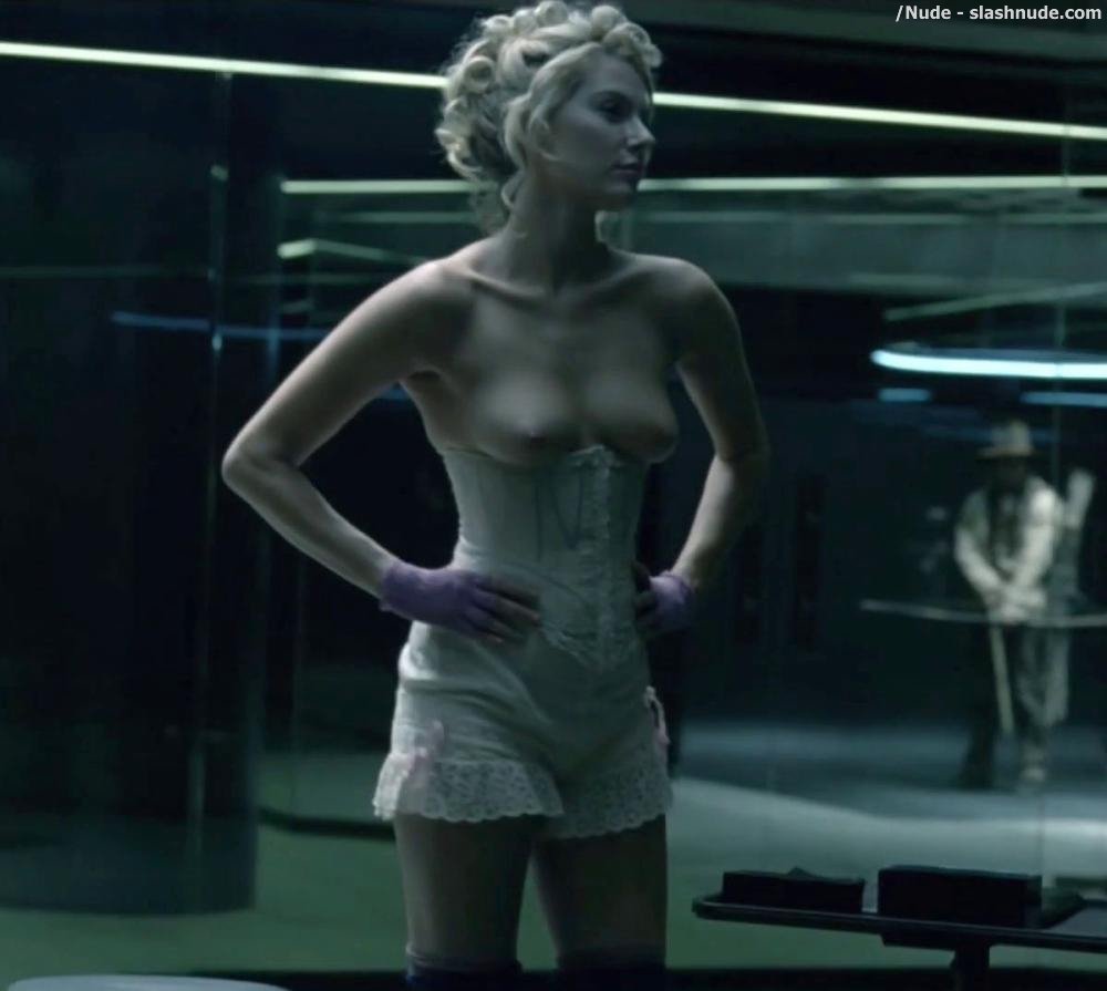 Jackie Moore Nude In Westworld 3