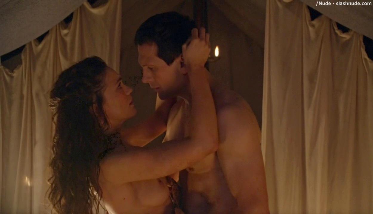 Jenna Lind Nude On Spartacus To Ease The Suffering 4