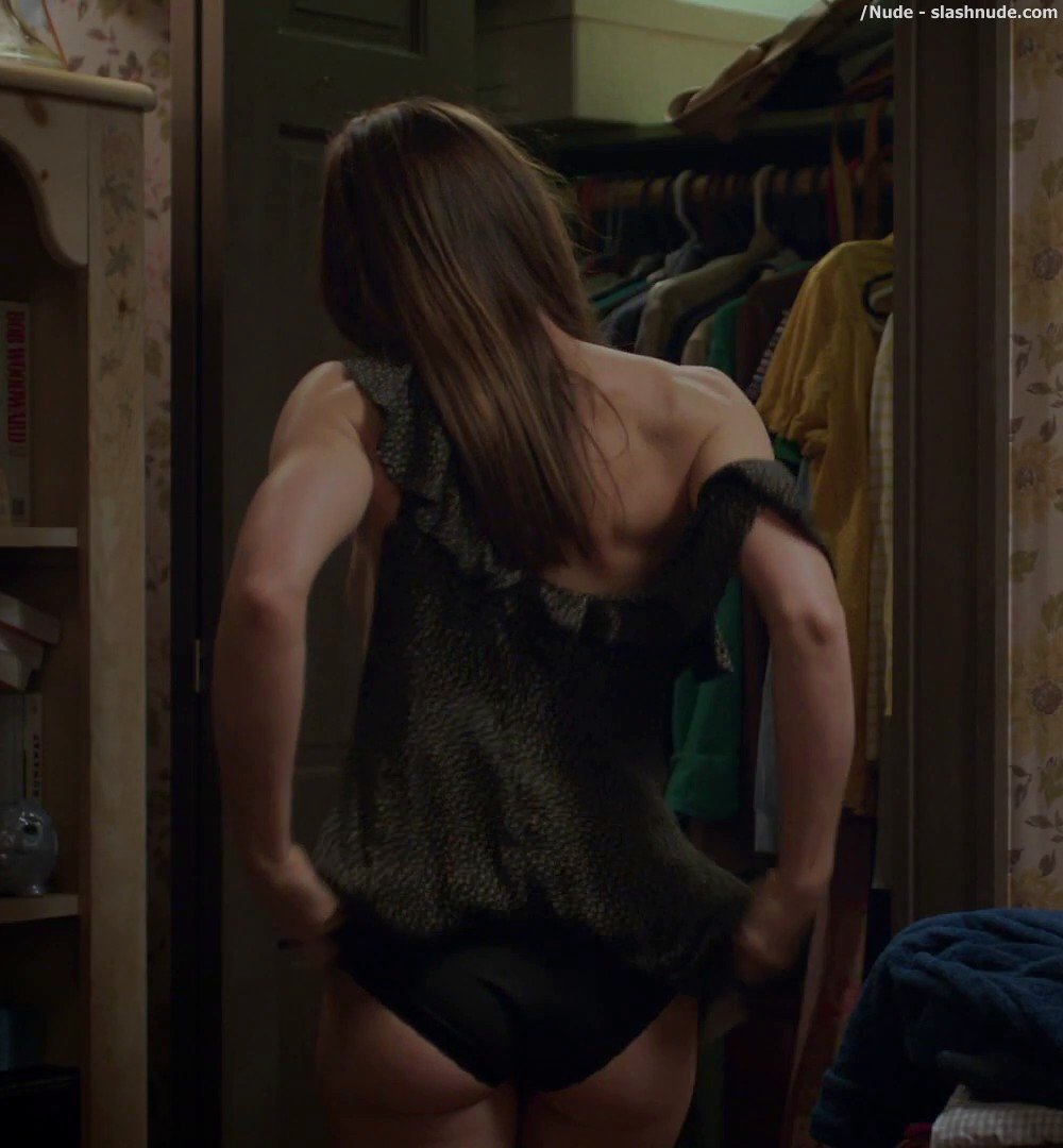 Jessica Biel Topless For A Glimpse In The Sinner 11