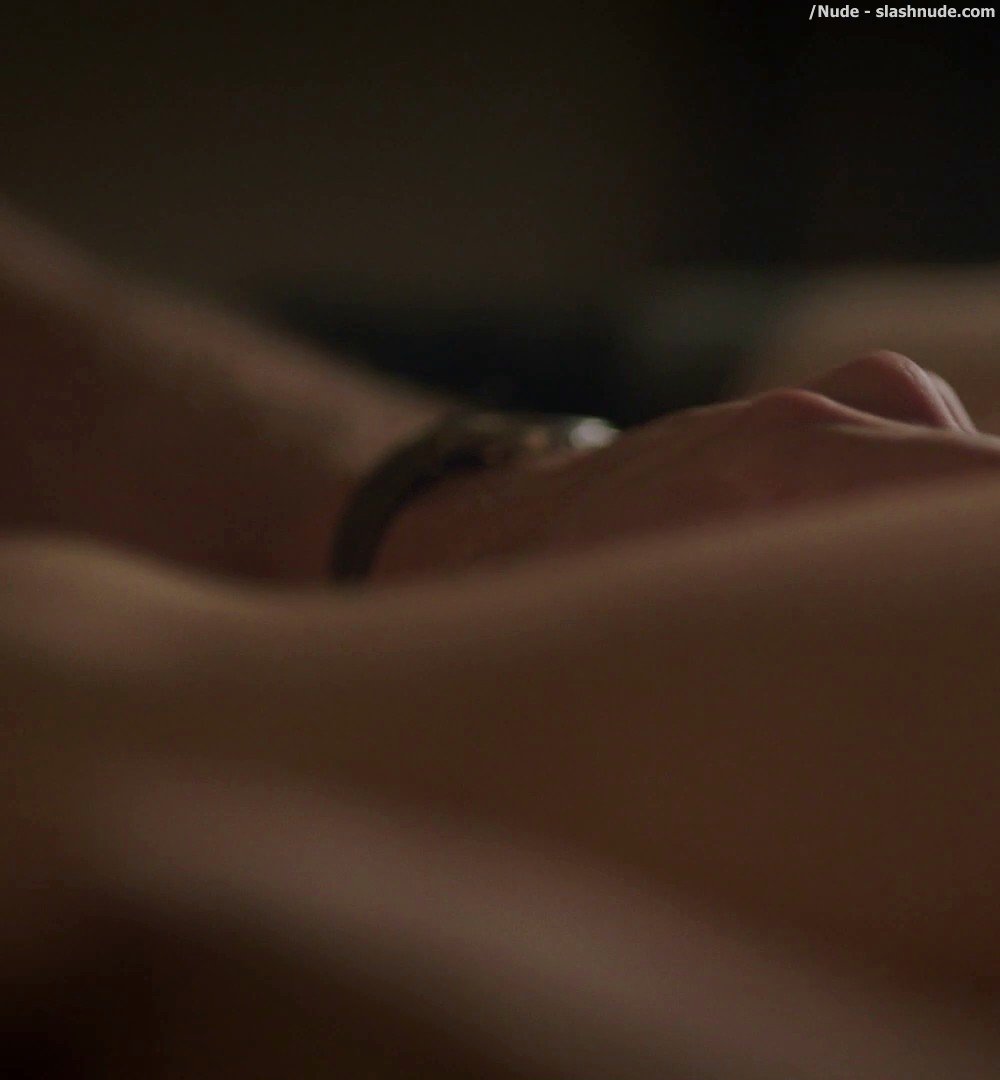 Jessica Biel Topless For A Glimpse In The Sinner 16