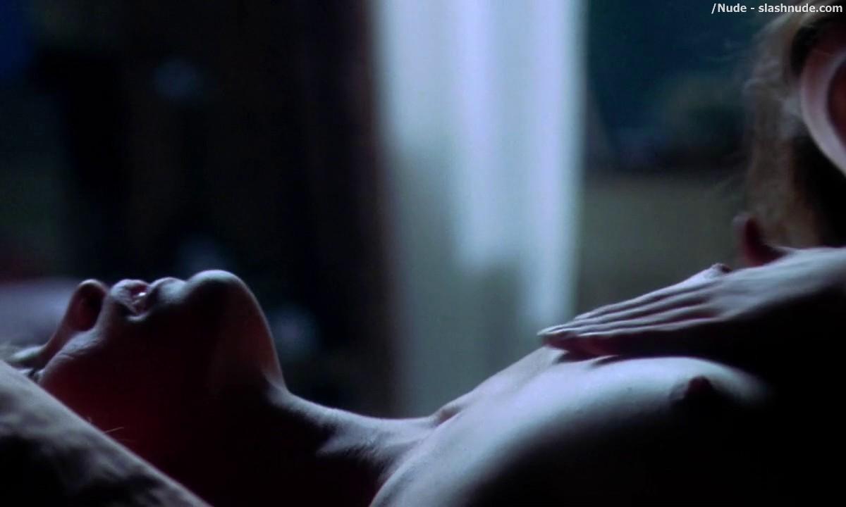 Jessica Pare Piper Perabo Nude Together In Lost And Delirious 2