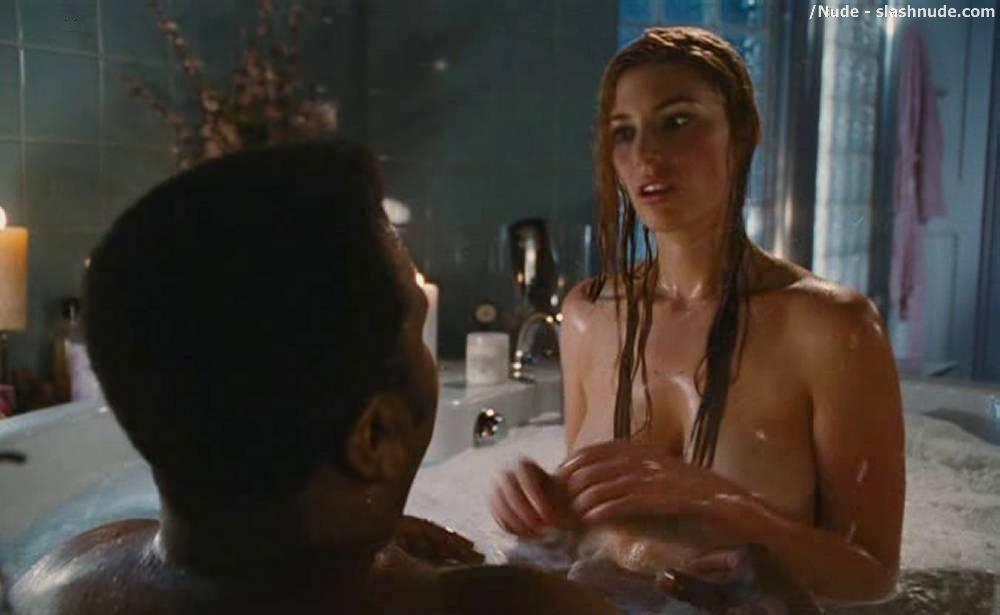 Jessica Pare Topless Breasts In Hot Tub Time Machine 22
