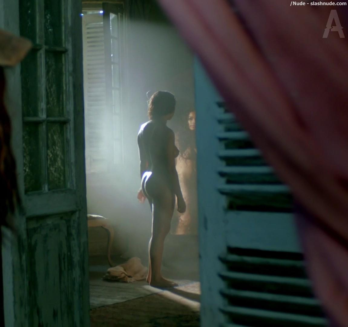 Jessica Parker Kennedy Nude And Full Frontal In Black Sails 11