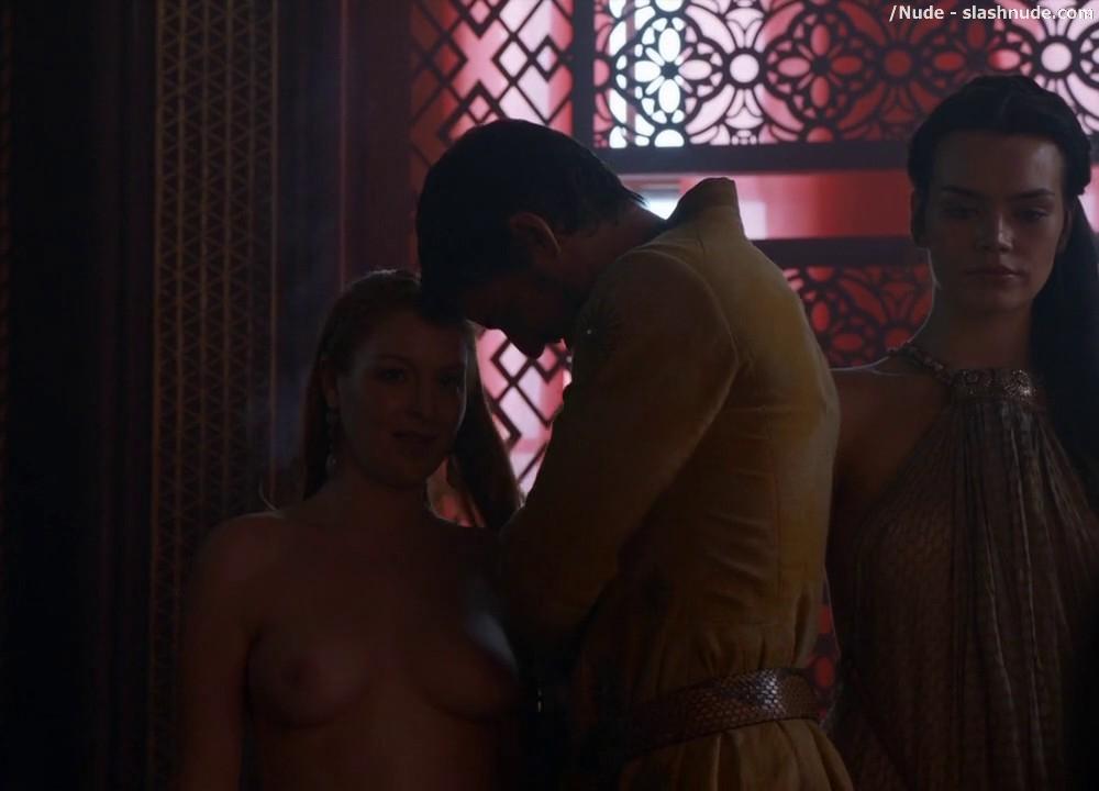 Josephine Gillan Nude And Full Frontal For Pick On Game Of Thrones 9