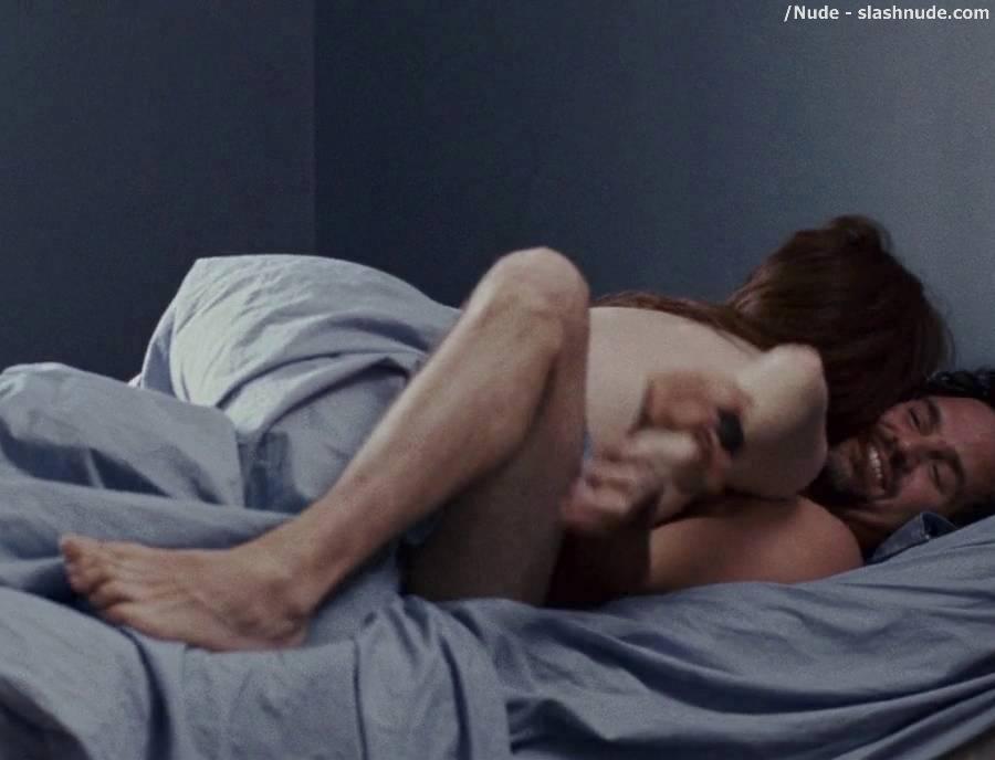 Julianne Moore Nude Scenes From The Kids Are All Right 19