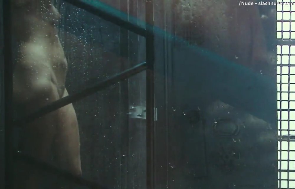 Kaitlin Riley Nude Shower In Scavengers 2