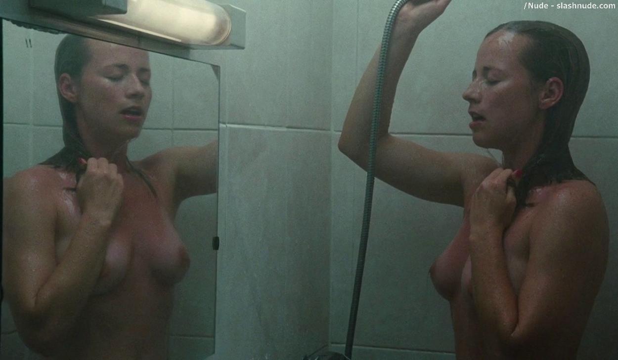 Karine Vanasse Topless For A Shower And Soak In Switch 8