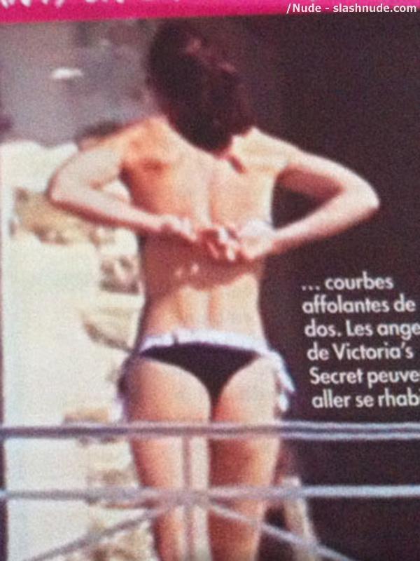 Kate Middleton Topless On Holiday For A Royal Scandal 7