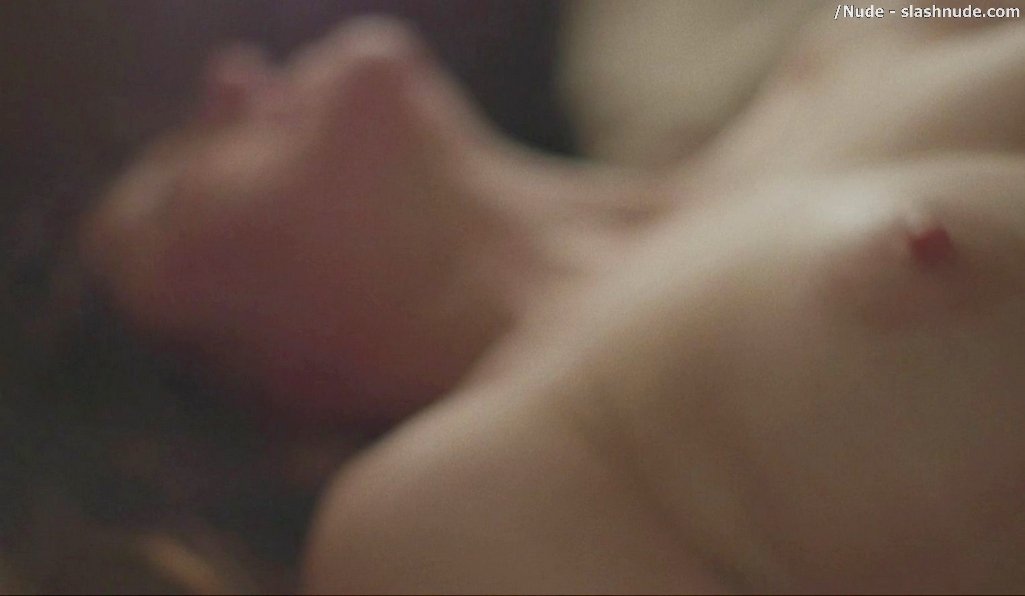 Kathryn Hahn Nude In I Love Dick Sex Scene 14