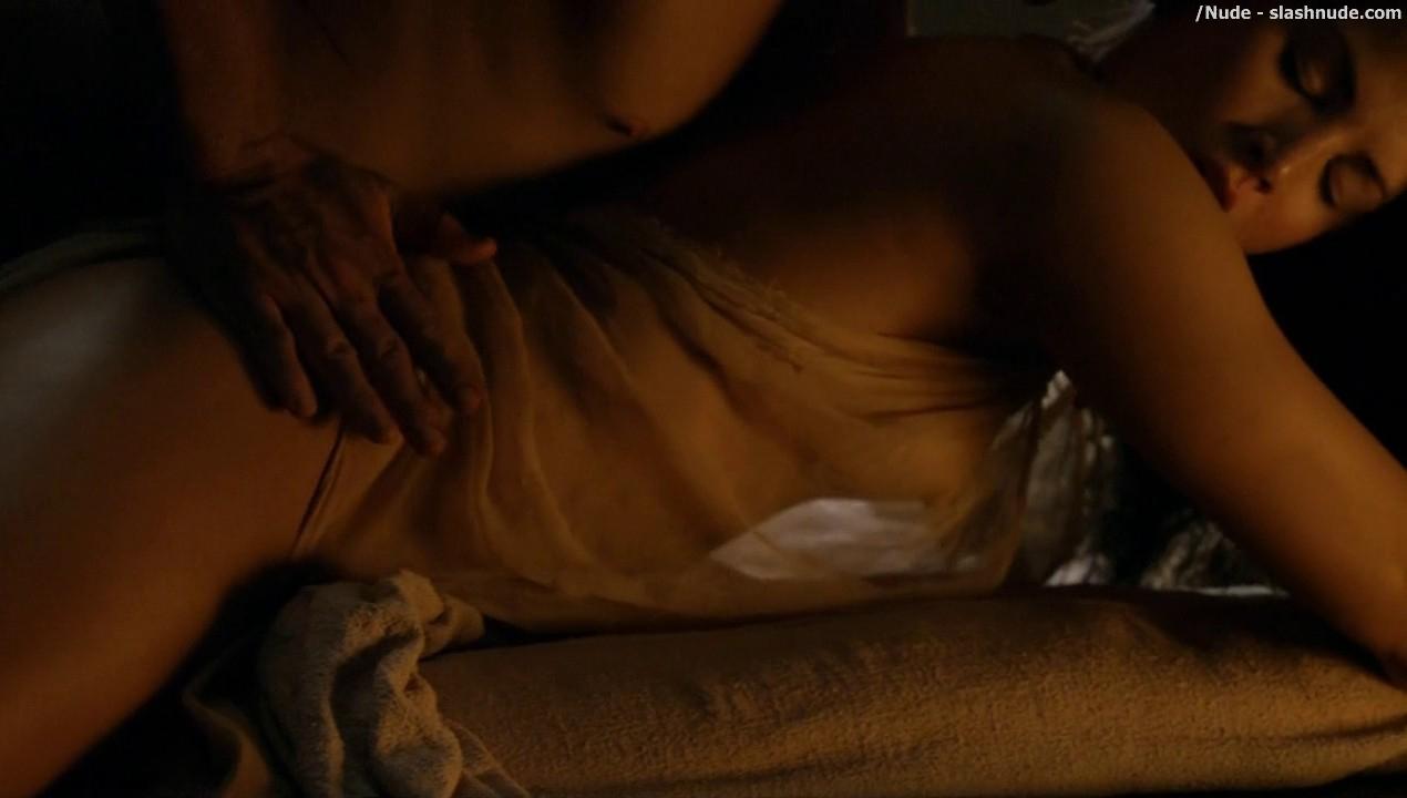 Katrina Law Topless Because She Wont Go Quietly On Spartacus 2