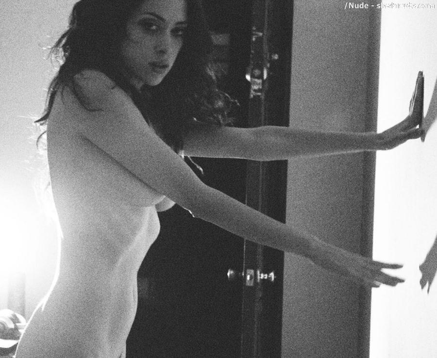 Kelly Cunningham Nude To Make Black And White Sexy 1