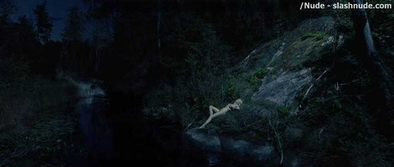 Kirsten Dunst Nude Scenes From Melancholia 10