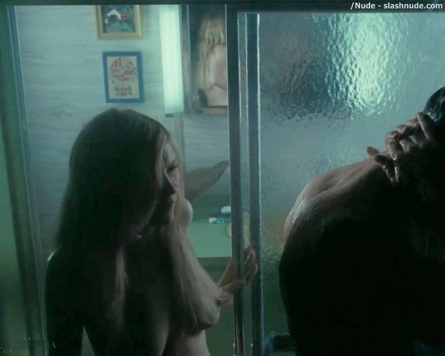 Kirsten Dunst Topless Breasts Just One Of All Good Things 10
