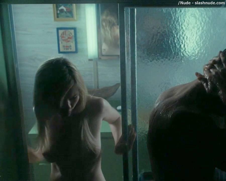 Kirsten Dunst Topless Breasts Just One Of All Good Things 8