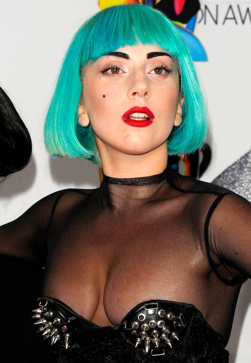 Lady Gaga Nipples Make Special Appearance At Fashion Event 7
