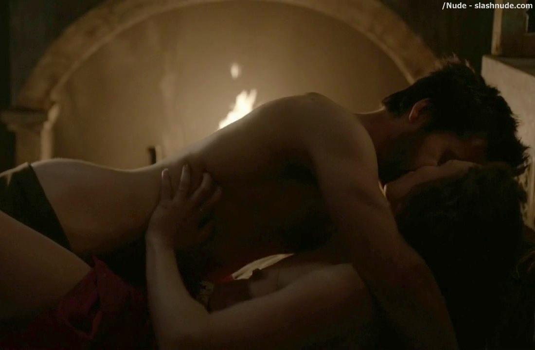 Laura Haddock Topless In Bed From Da Vinci Demons 2