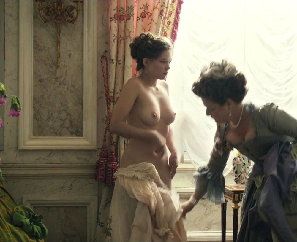 Lea Seydoux Nude Top To Bottom In Farewell My Queen 9