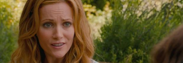 Mann breast leslie Leslie Mann. 