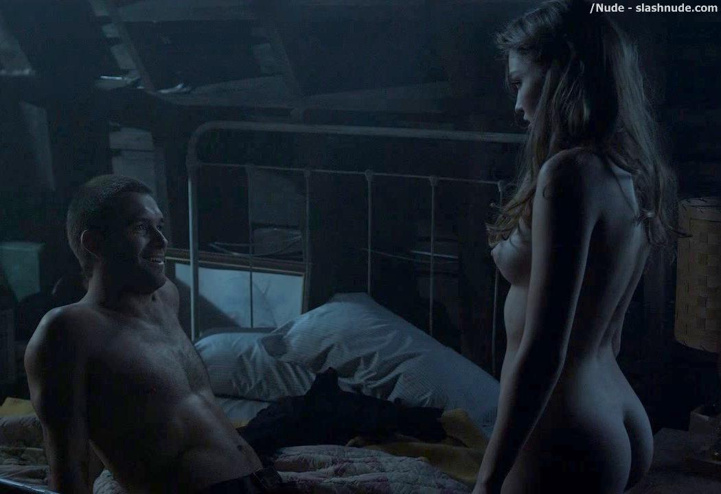 Lili Simmons Nude To Ride In Bed On Banshee 8