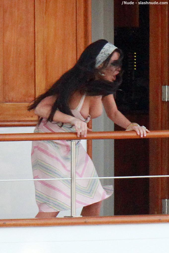 Lindsay Lohan Boobs Slip Out Of Dress Filming Liz Dick 2