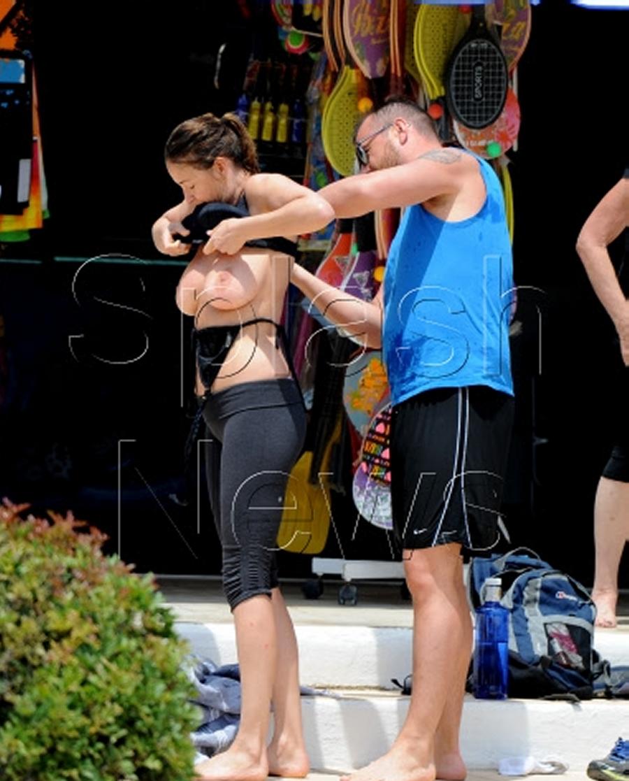 Lisa Snowdon Caught Topless In Ibiza Spain 7