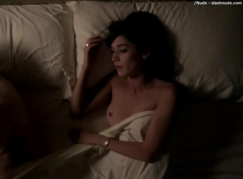 Lizzy Caplan Topless For Pillow Talk On Masters Of Sex 11