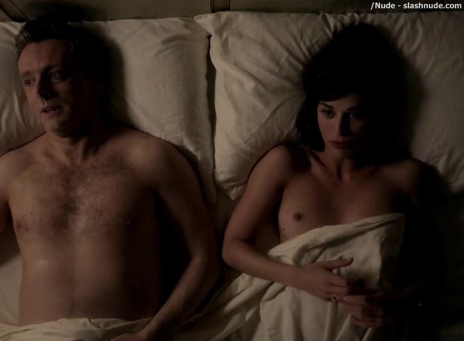 Lizzy Caplan Topless For Pillow Talk On Masters Of Sex 7