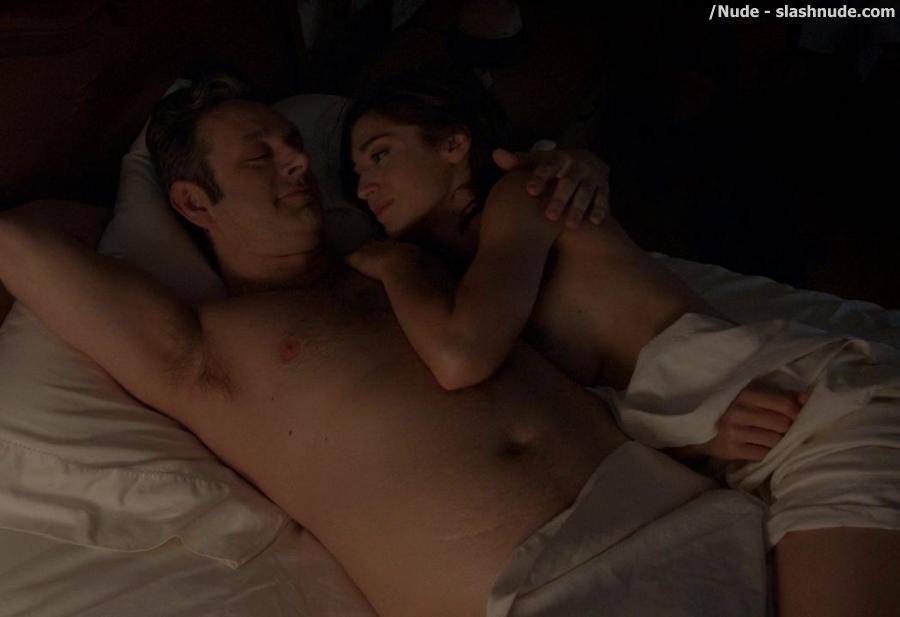 Lizzy Caplan Topless Return On Masters Of Sex 1