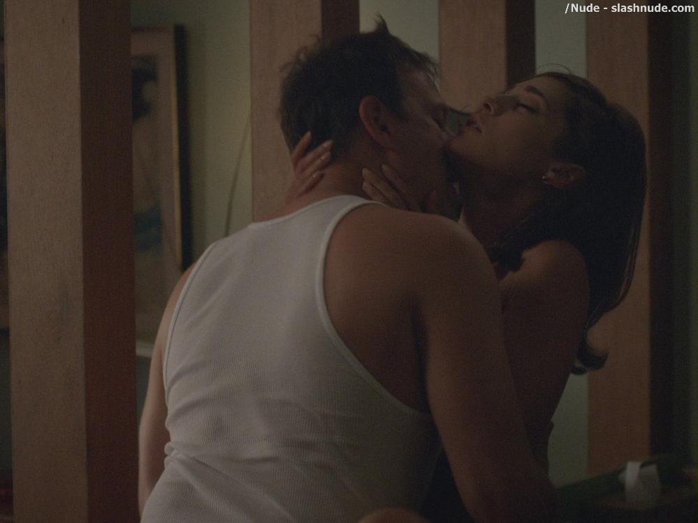 Lizzy Caplan Topless Sex Scene On Masters Of Sex 19