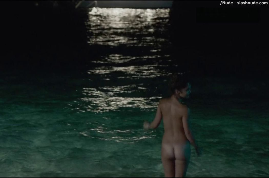 Lola Le Lann Nude Skinnydipping In One Wild Moment 13