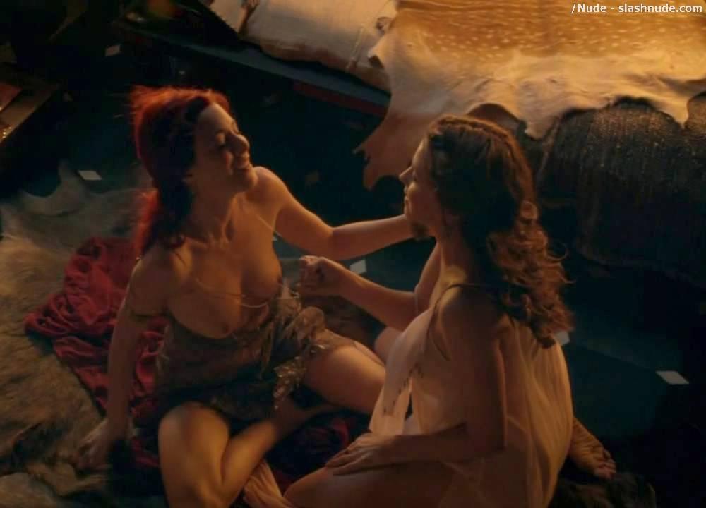 Lucy Lawless And Jaime Murray Topless Together On Spartacus 8