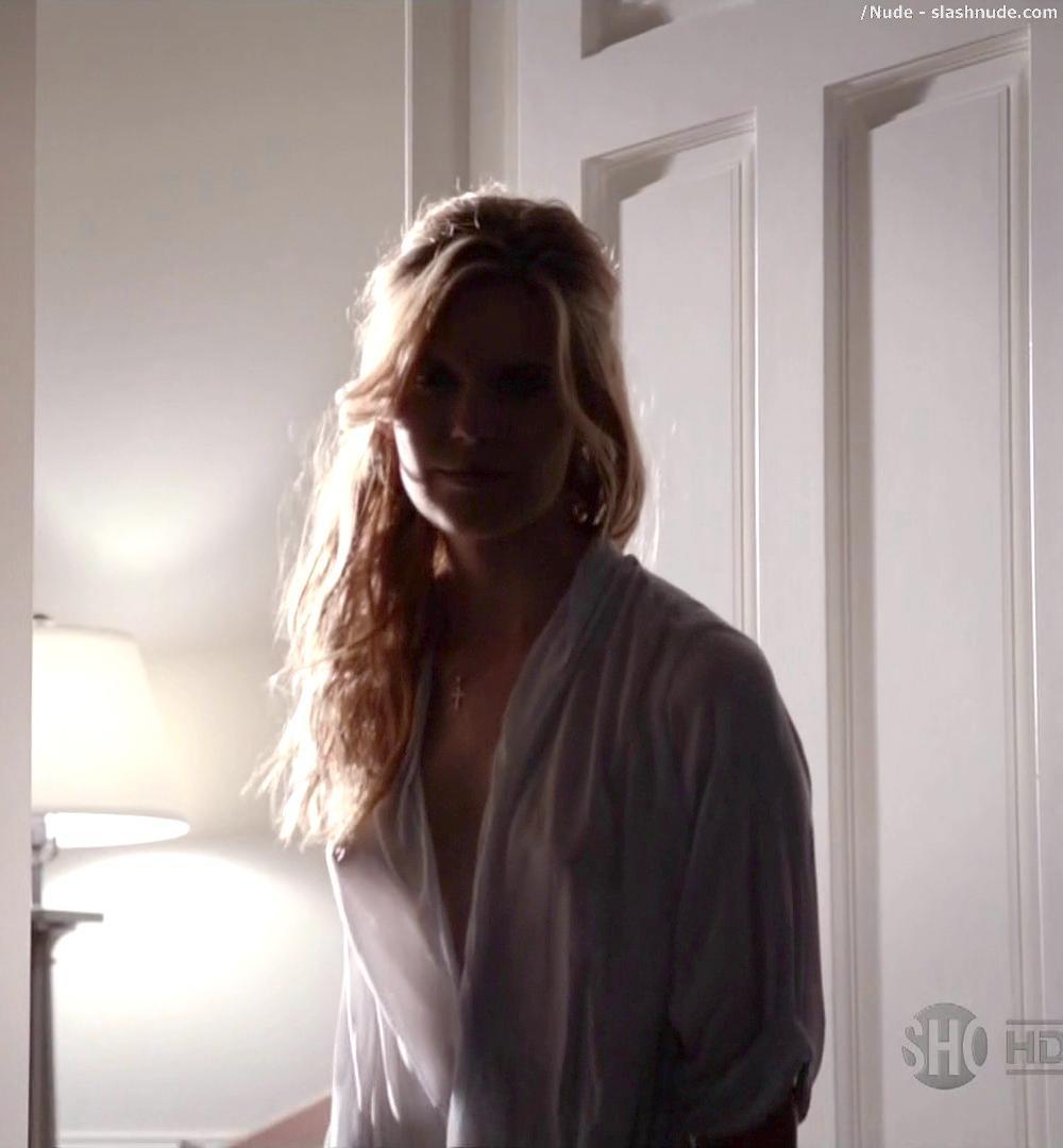 Maggie Grace Breasts Peek Out On Californication 6